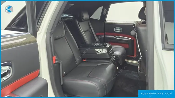 ROLLS ROYCE GHOST 6.6 V12 BLACK BADGE