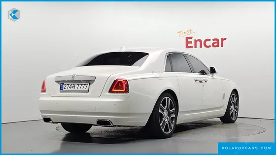 ROLLS ROYCE GHOST 6.6 V12