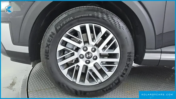 HYUNDAI PALISADE GASOLINE 2.5T 2WD 7-SEATER