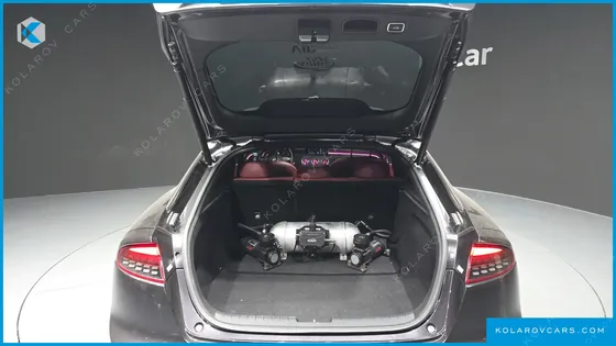 KIA STINGER 3.3 TURBO 2WD