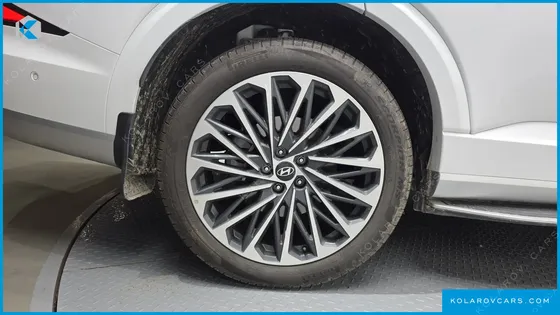 HYUNDAI PALISADE GASOLINE 2.5T 4WD 7-SEATER