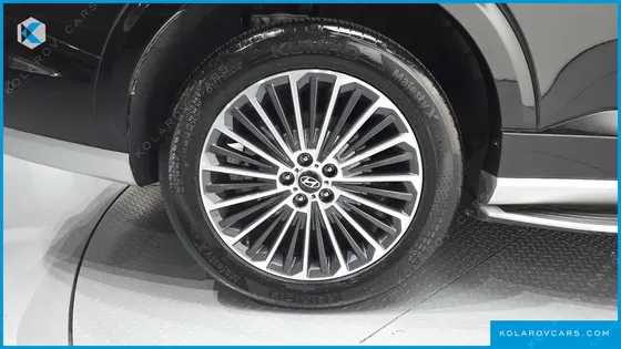 HYUNDAI PALISADE GASOLINE 2.5T 2WD 7-SEATER