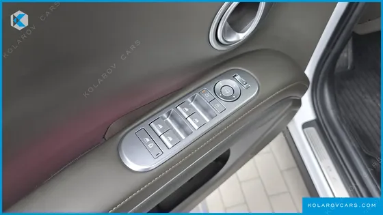 HYUNDAI PALISADE GASOLINE 2.5T 2WD 7-SEATER