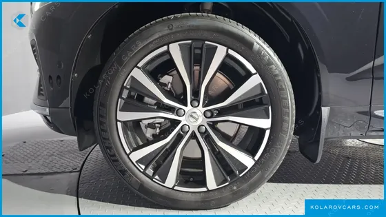 VOLVO XC60 B6 ULTIMATE BRIGHT