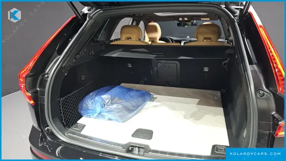 VOLVO XC60 B6 ULTIMATE BRIGHT