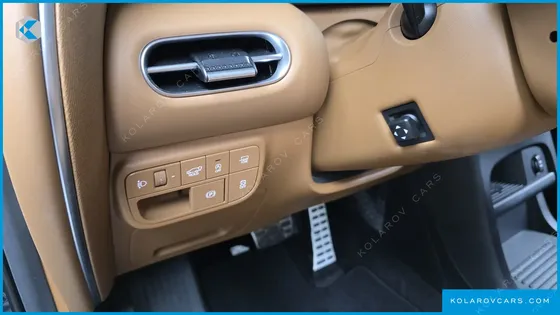 HYUNDAI PALISADE GASOLINE 2.5T 4WD 9-SEATER