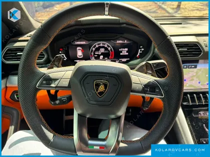 LAMBORGHINI URUS 4.0 V8 S