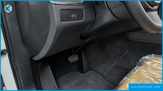 VOLVO XC60 B5 ULTIMATE BRIGHT