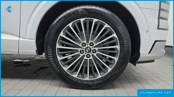 HYUNDAI PALISADE GASOLINE 2.5T 4WD 9-SEATER