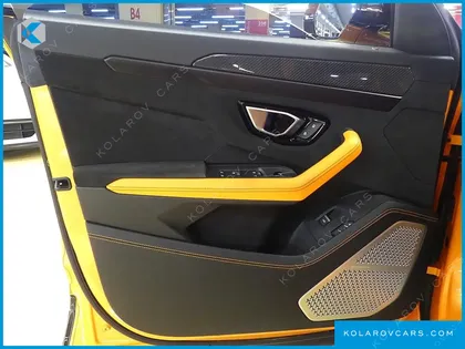 LAMBORGHINI URUS 4.0 V8