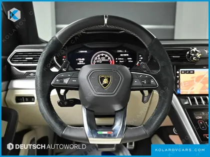 LAMBORGHINI URUS 4.0 V8