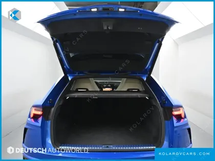 LAMBORGHINI URUS 4.0 V8