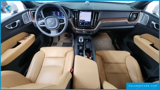 VOLVO XC60 B5 ULTIMATE BRIGHT