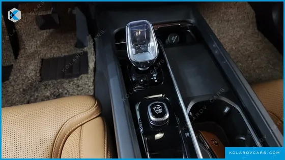 VOLVO XC60 B5 ULTIMATE BRIGHT