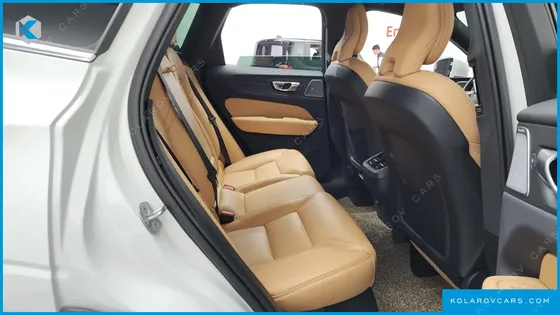 VOLVO XC60 B5 ULTIMATE BRIGHT