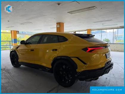 LAMBORGHINI URUS 4.0 V8 PERFORMANTE