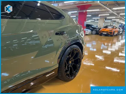 LAMBORGHINI URUS 4.0 V8 PERFORMANTE