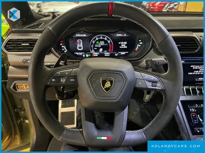 LAMBORGHINI URUS 4.0 V8 PERFORMANTE
