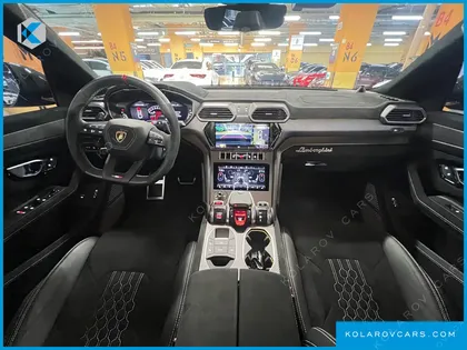 LAMBORGHINI URUS 4.0 V8 PERFORMANTE