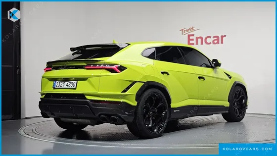 LAMBORGHINI URUS 4.0 V8 PERFORMANTE