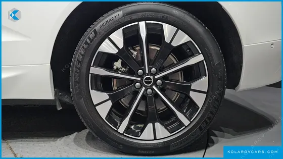 VOLVO XC60 B5 ULTRA BRIGHT AIR SUS