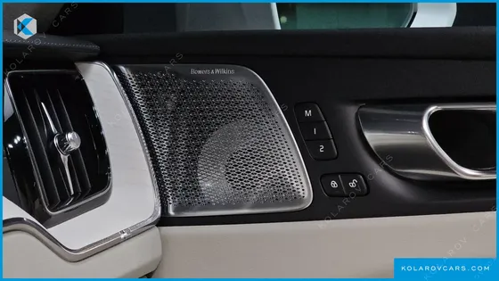 VOLVO XC60 B5 ULTRA BRIGHT AIR SUS