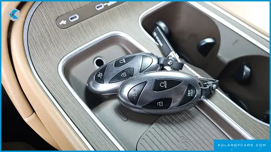 HYUNDAI PALISADE GASOLINE 2.5T 4WD 7-SEATER