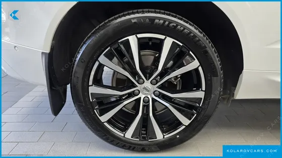 VOLVO XC60 B6 ULTIMATE BRIGHT
