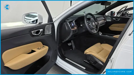 VOLVO XC60 B6 ULTIMATE BRIGHT