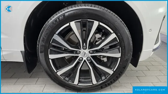 VOLVO XC60 B6 ULTIMATE BRIGHT