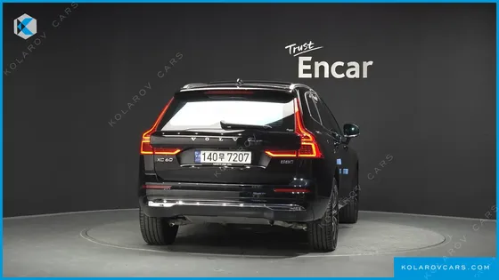 VOLVO XC60 B5 ULTIMATE BRIGHT