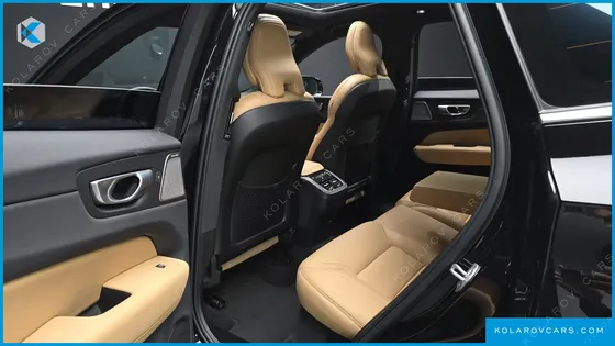VOLVO XC60 B5 ULTIMATE BRIGHT