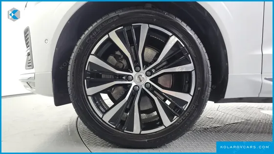 VOLVO XC60 B6 ULTIMATE BRIGHT