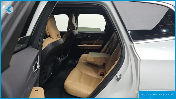 VOLVO XC60 B6 ULTIMATE BRIGHT