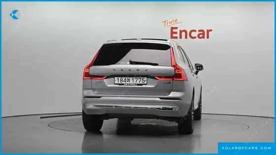 VOLVO XC60 B5 INSCRIPTION