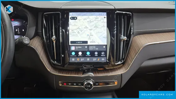 VOLVO XC60 B5 INSCRIPTION