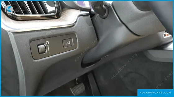 VOLVO XC60 B5 INSCRIPTION