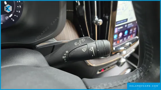 VOLVO XC60 B5 INSCRIPTION