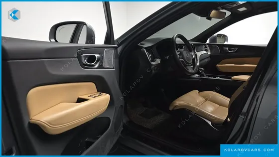 VOLVO XC60 D5 INSCRIPTION