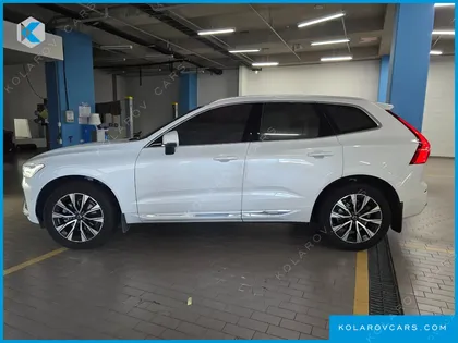 VOLVO XC60 B5 ULTIMATE BRIGHT
