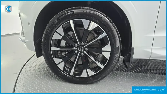 VOLVO XC60 B5 ULTRA BRIGHT AIR SUS