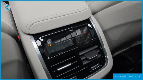 VOLVO XC60 B5 ULTRA BRIGHT AIR SUS