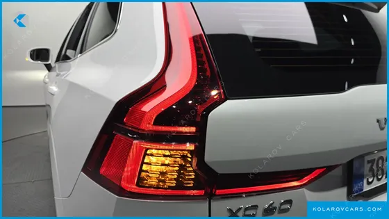 VOLVO XC60 B5 ULTRA BRIGHT AIR SUS