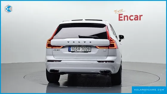 VOLVO XC60 T8 INSCRIPTION