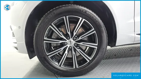 VOLVO XC60 T8 INSCRIPTION