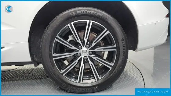 VOLVO XC60 T8 INSCRIPTION