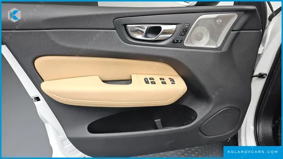 VOLVO XC60 T8 INSCRIPTION