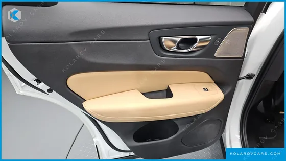 VOLVO XC60 T8 INSCRIPTION