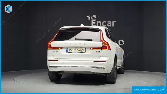 VOLVO XC60 B5 INSCRIPTION