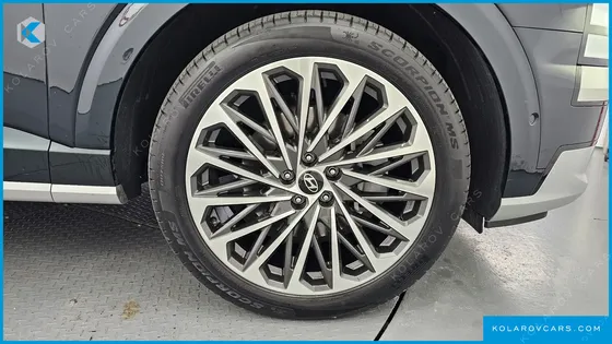 HYUNDAI PALISADE GASOLINE 2.5T 4WD 7-SEATER
